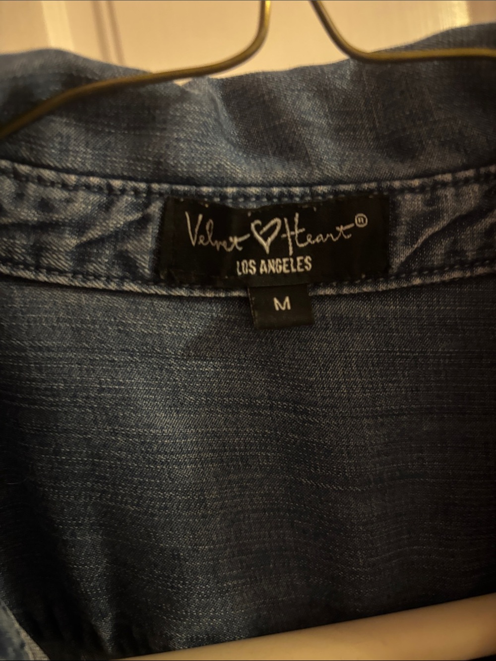 Velvet Heart Medium Wash Chambray Shirt Dress - Blue - Picture 2 of 3